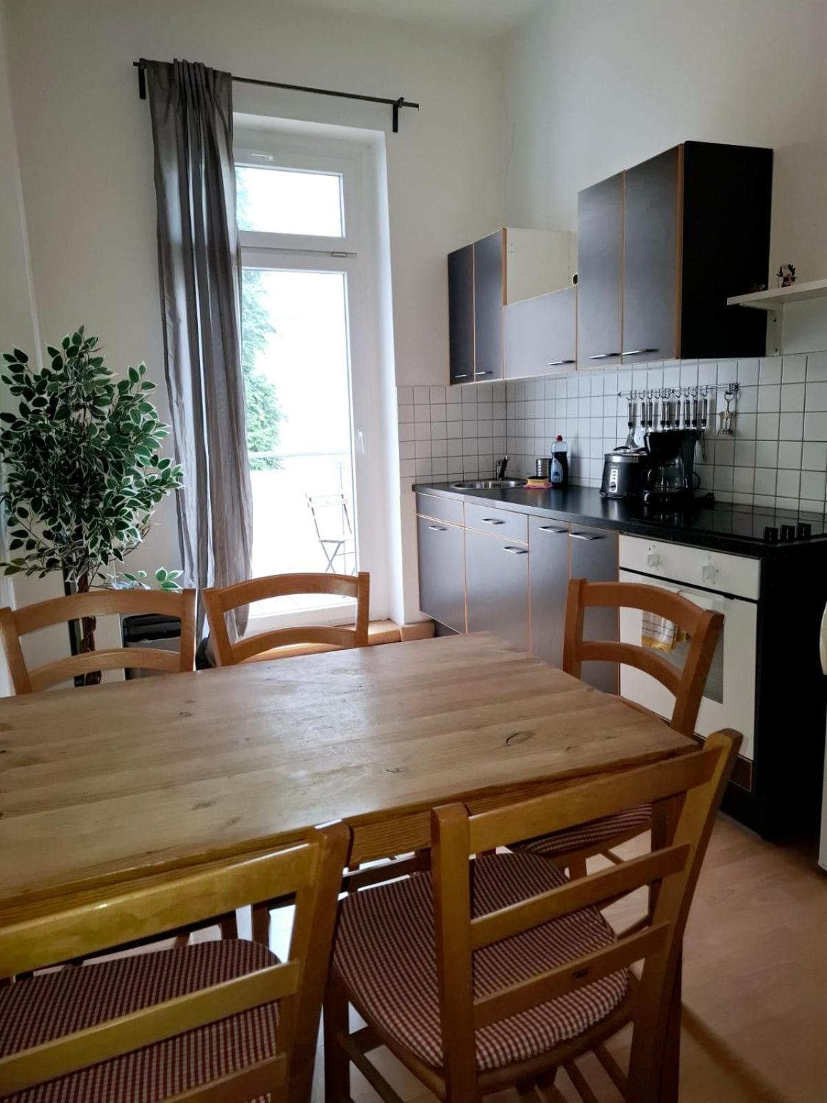 Apartment Altbauwohnung Direkt An Der Karli Mit Balkon - Netflix Inklusive Leipzig